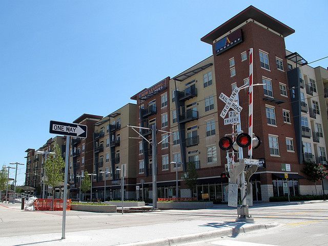 New housing in Dallas. Credit: Matthew Rutledge, Flickr.