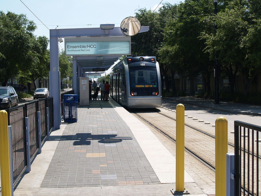 A light rail train in Houston. Credit: wordjunky, Flickr