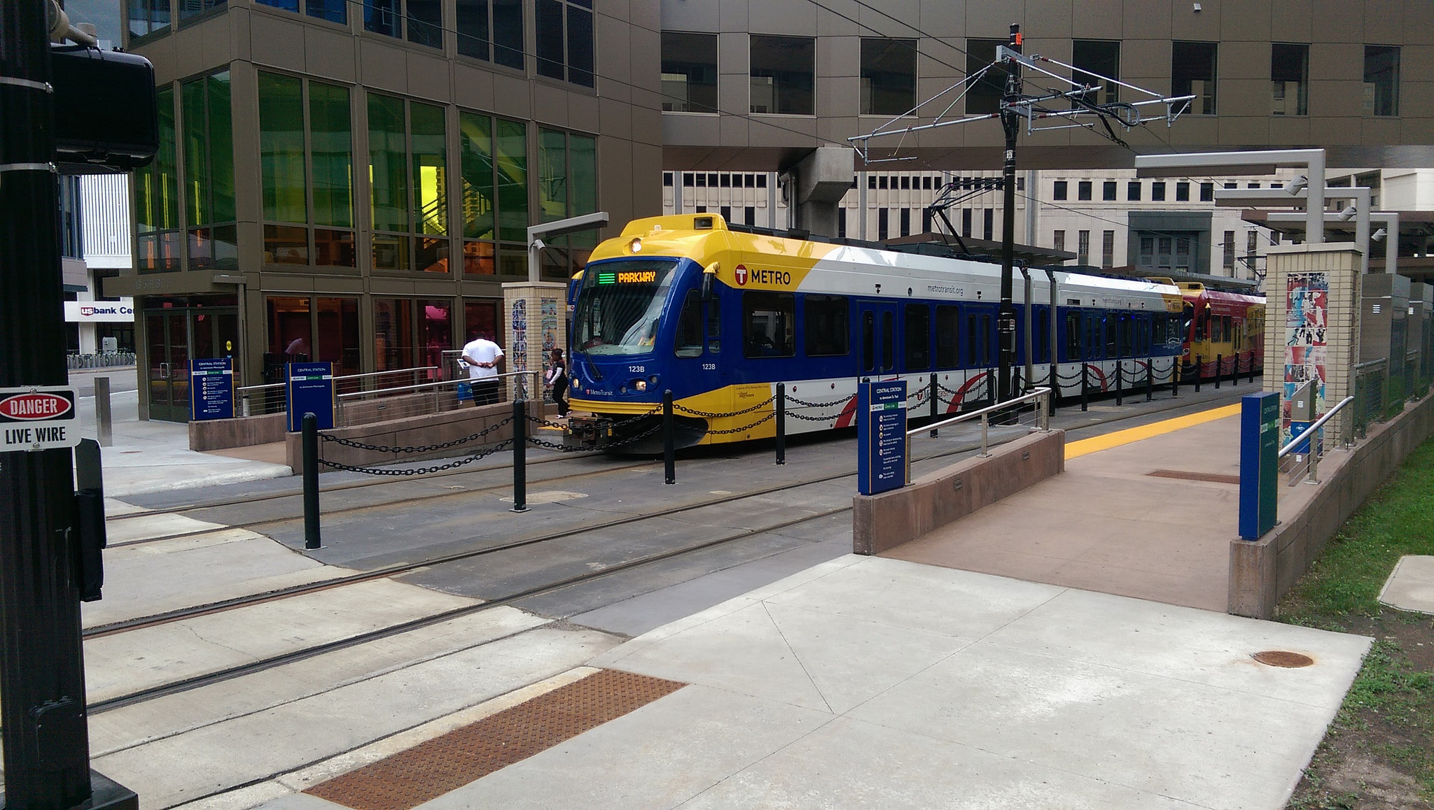 A Green Line train in Minneapolis. Credit: Michael Hicks, Flickr